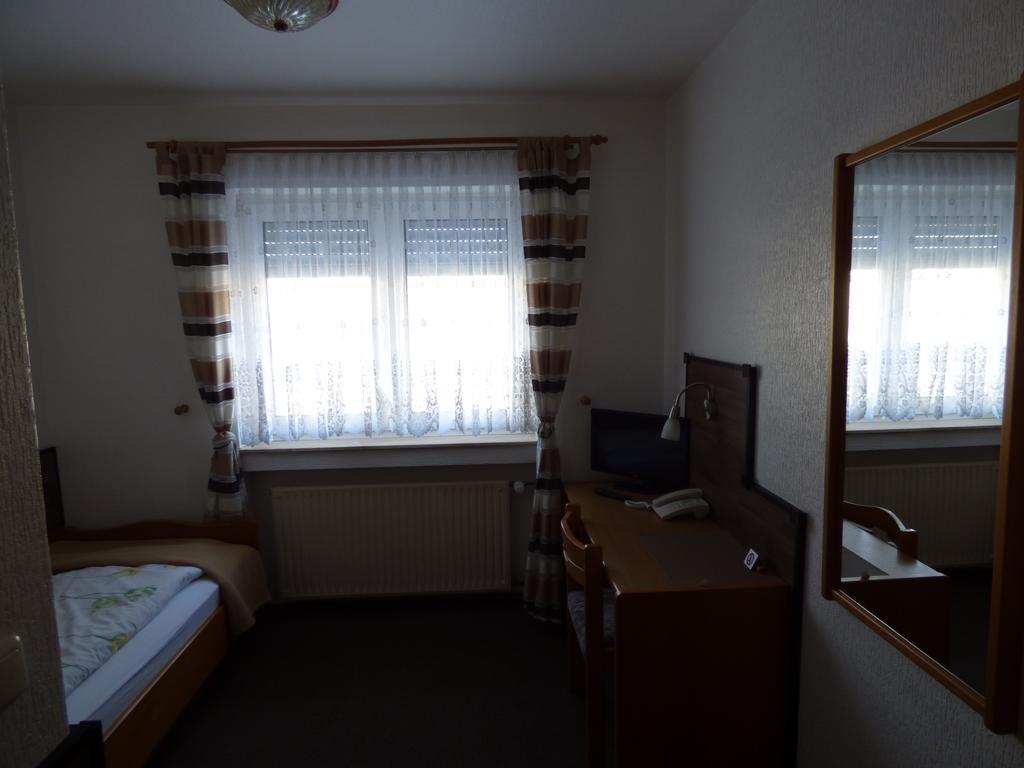 Hotel Nussknacker Φούλντα Εξωτερικό φωτογραφία